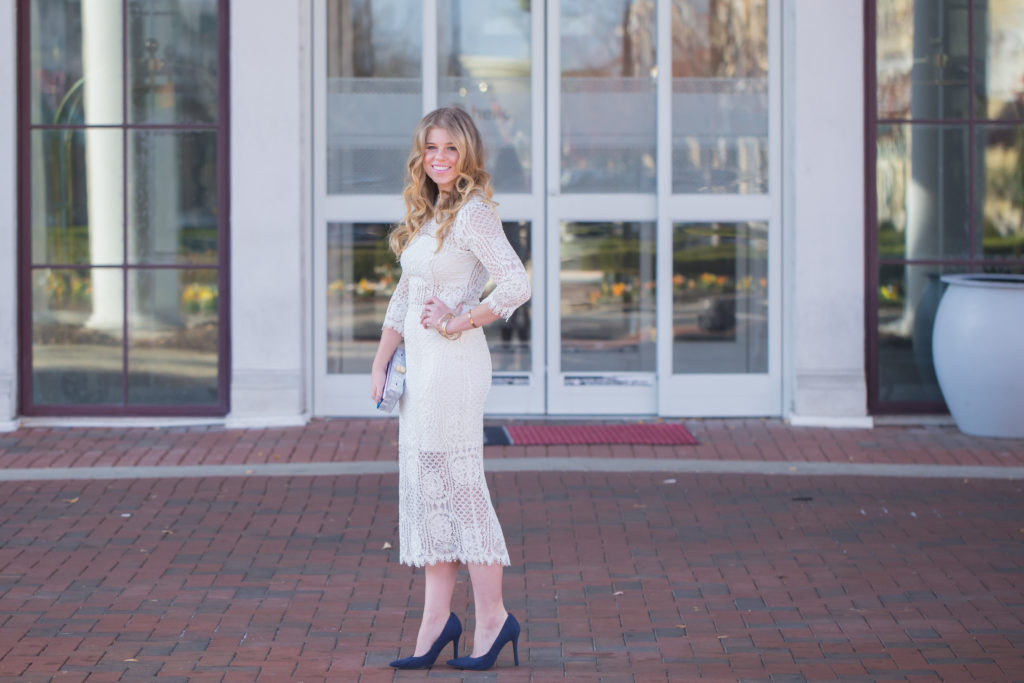 White New Years Eve Dress, Milly Marble Box Clutch, Alexis White Miller Lace Sheath Dress, David Yurman Bangle, Navy Suede Pumps