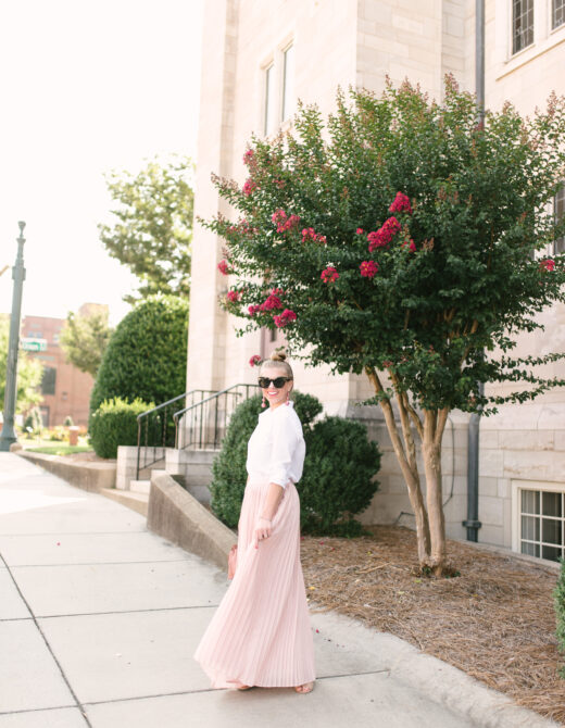 Blush Pink Pleated Maxi Skirt // How to Style a Maxi Skirt // Louella Reese Life & Style Blog