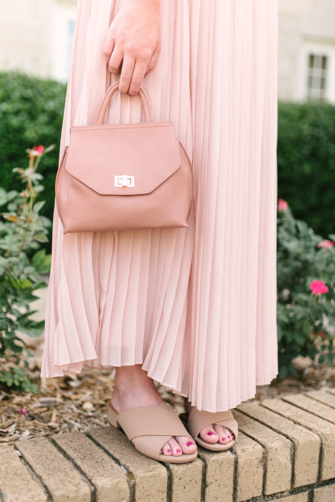 Blush Pink Pleated Maxi Skirt // How to Style a Maxi Skirt // Louella Reese Life & Style Blog 