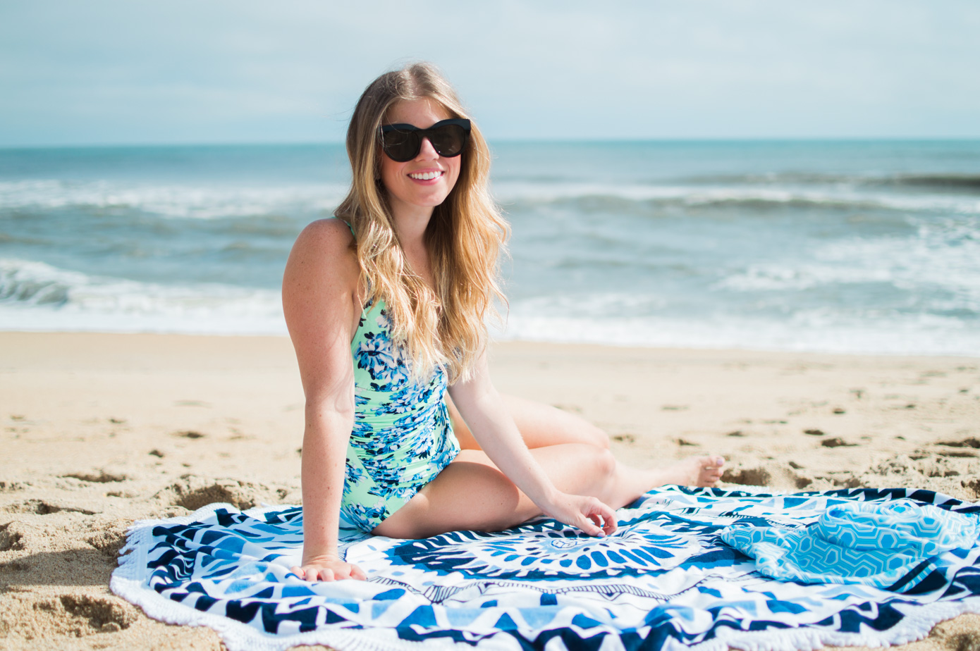 Floral One Piece Swimsuit // What to Wear to the Beach // Louella Reese Life & Style Blog