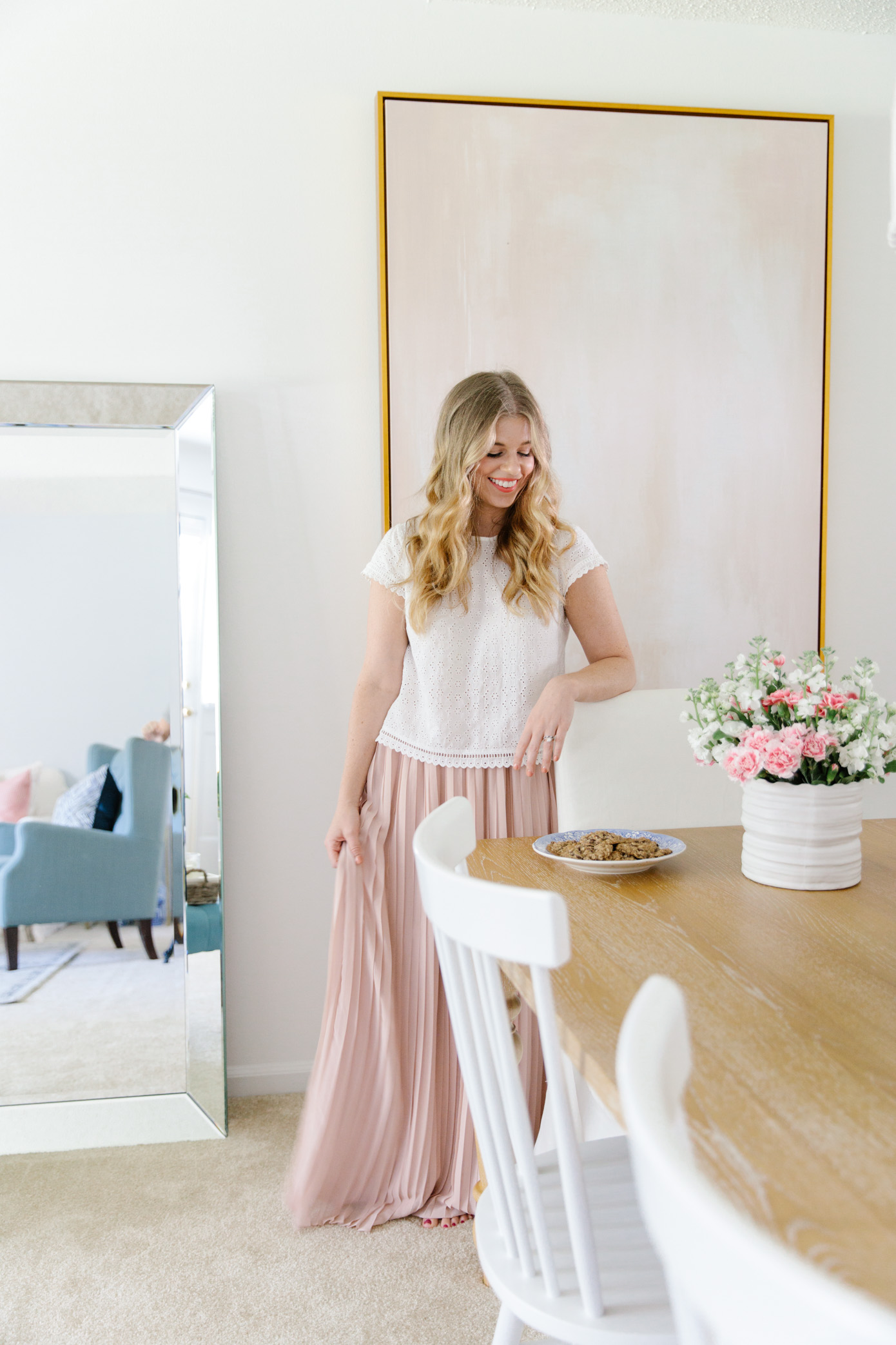 Glitter Guide x Louella Reese Home Reveal | Casual Feminine Decor | Louella Reese Life & Style Blog 