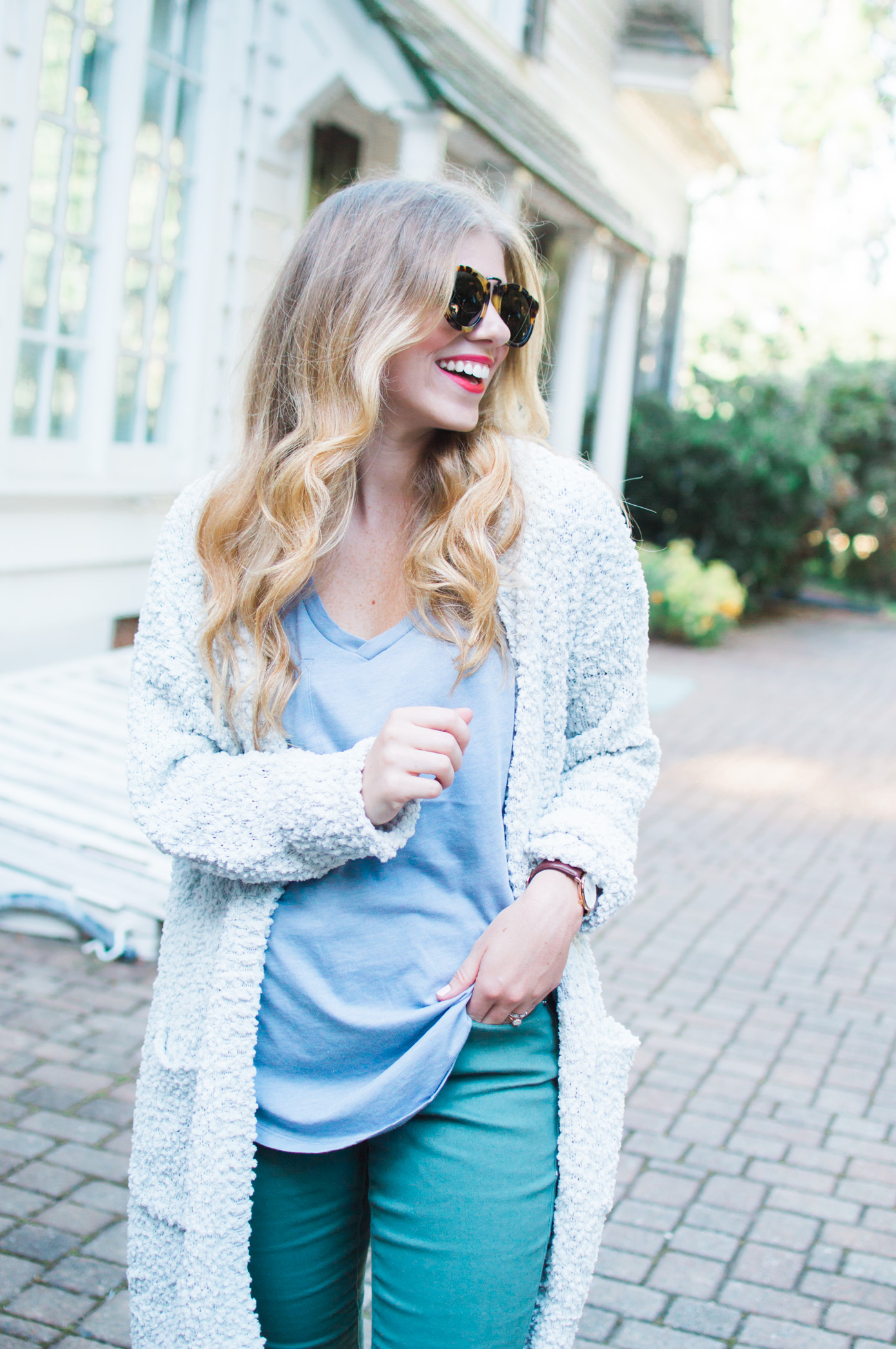 Olive Green for Fall | Cozy Oversized Cardigan | Louella Reese Life & Style Blog