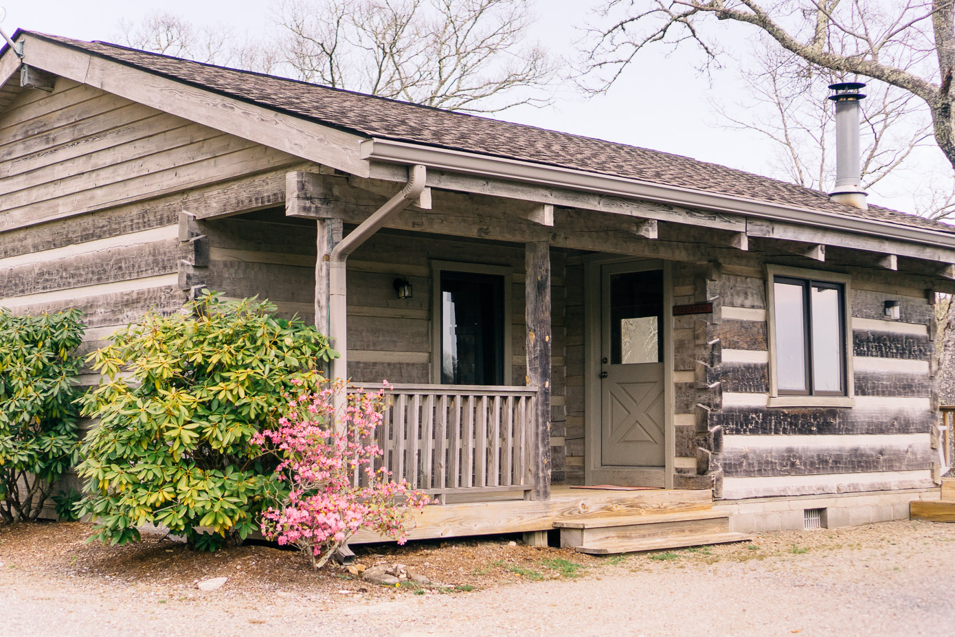 Cataloochee Ranch Review | Where to Rent a Cabin in the NC Mountains | Louella Reese Life & Style Blog