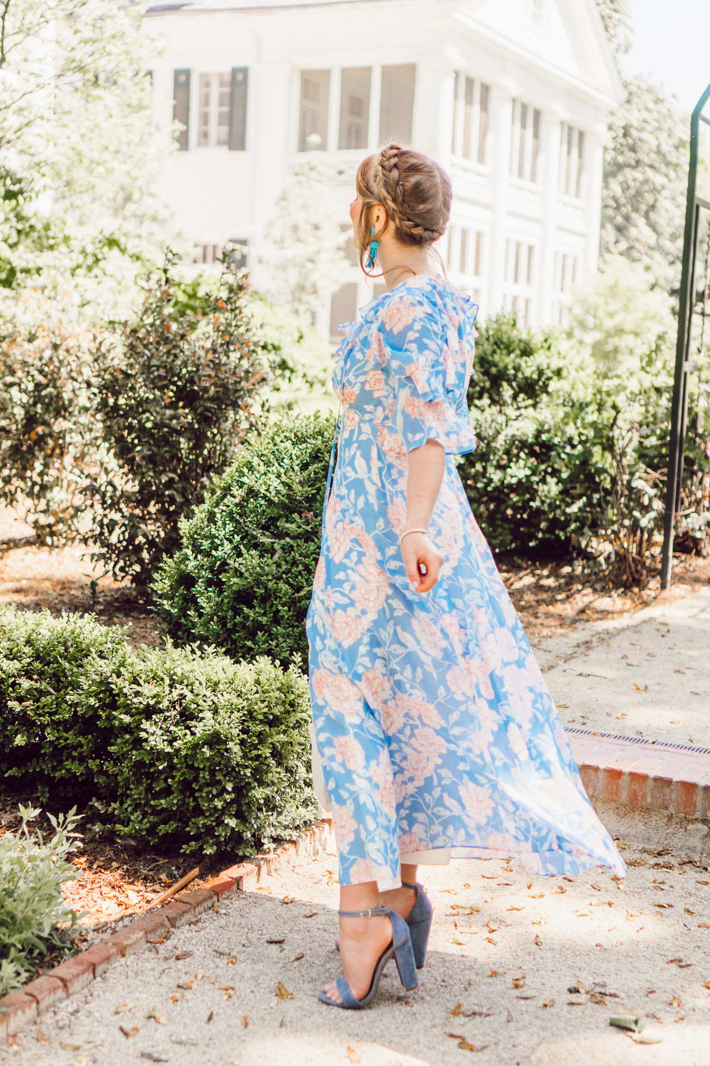 Gal Meets Glam Shelby Dress | Summer Wedding Guest Dress featured by popular Charlotte fashion blog, Louella Reese