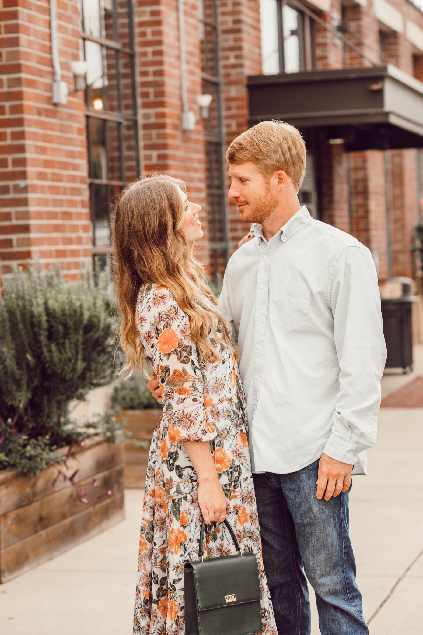 Five Ways to Step Up Your Date Night Beauty Game | Date Night Beauty Tips featured on Louella Reese Blog