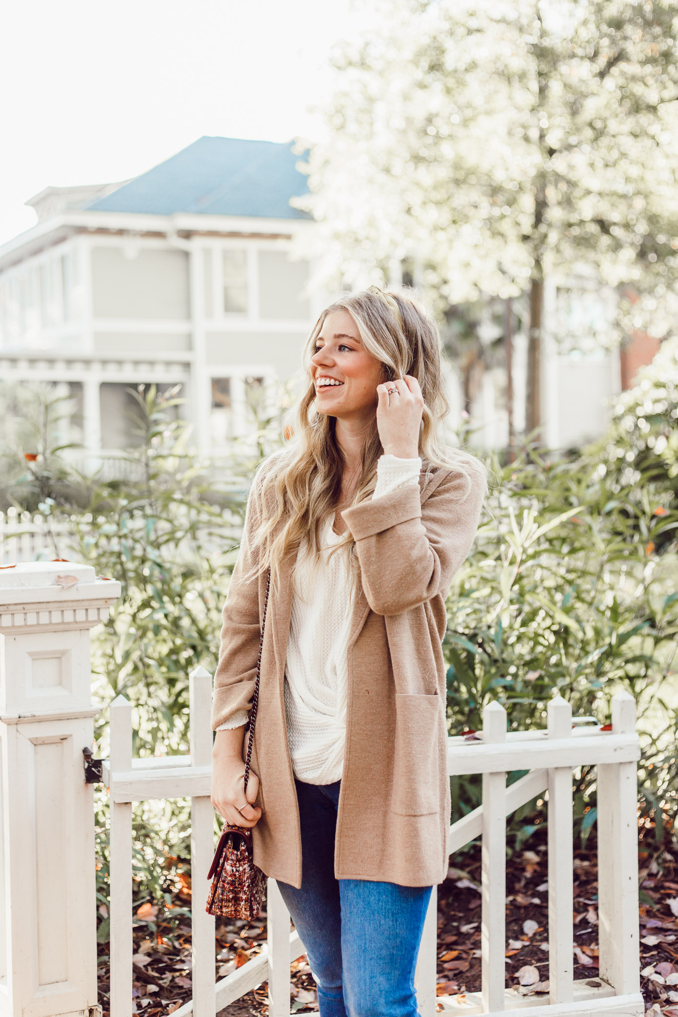 Casual Thanksgiving Outfit Inspiration | Casual Sweater Blazer featured on Louella Reese Life & Style Blog