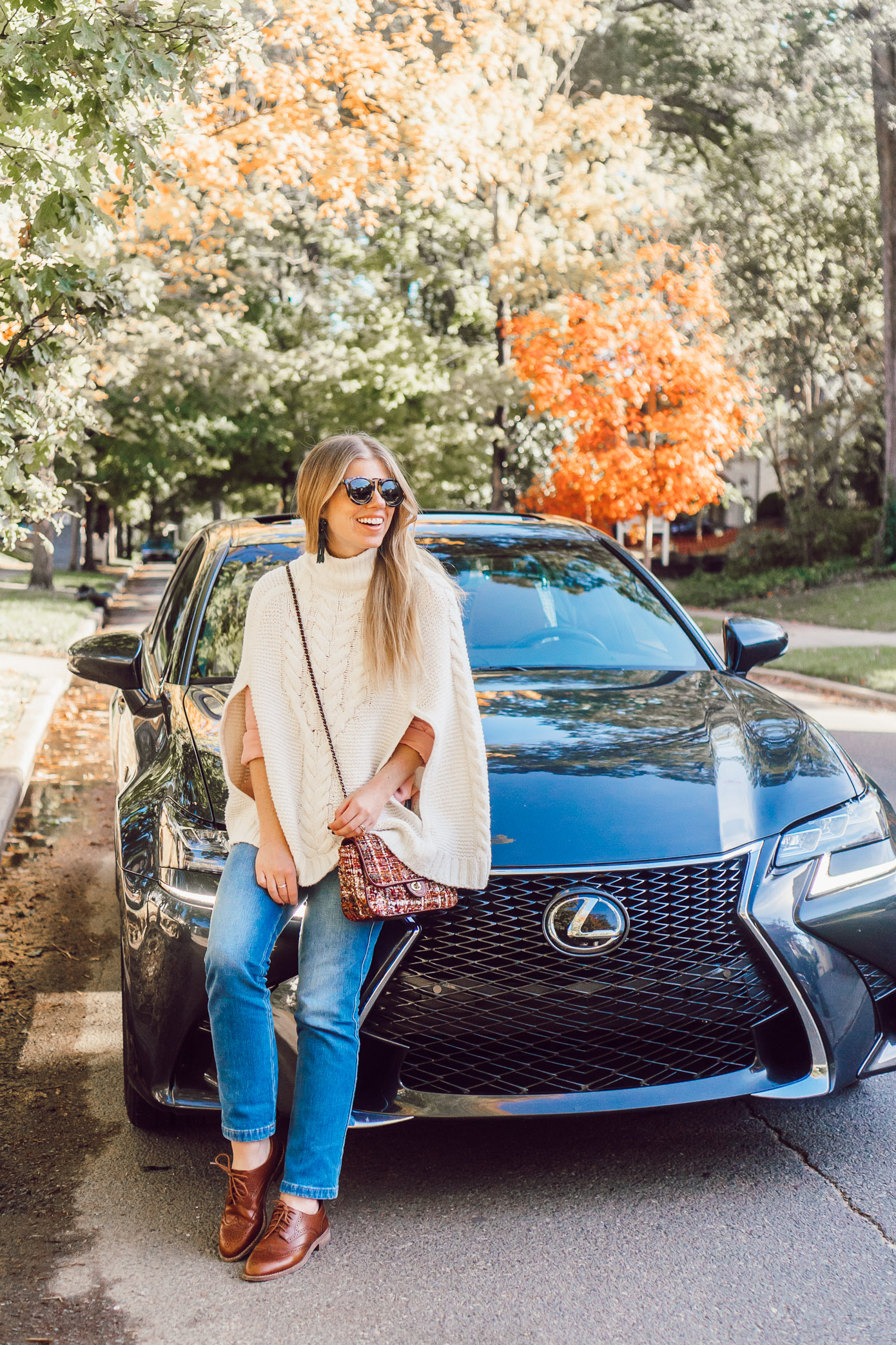 The Dwell Hotel Chattanooga Tennessee, Lexus GS350 | Chattanooga Travel Guide Featured on Louella Reese