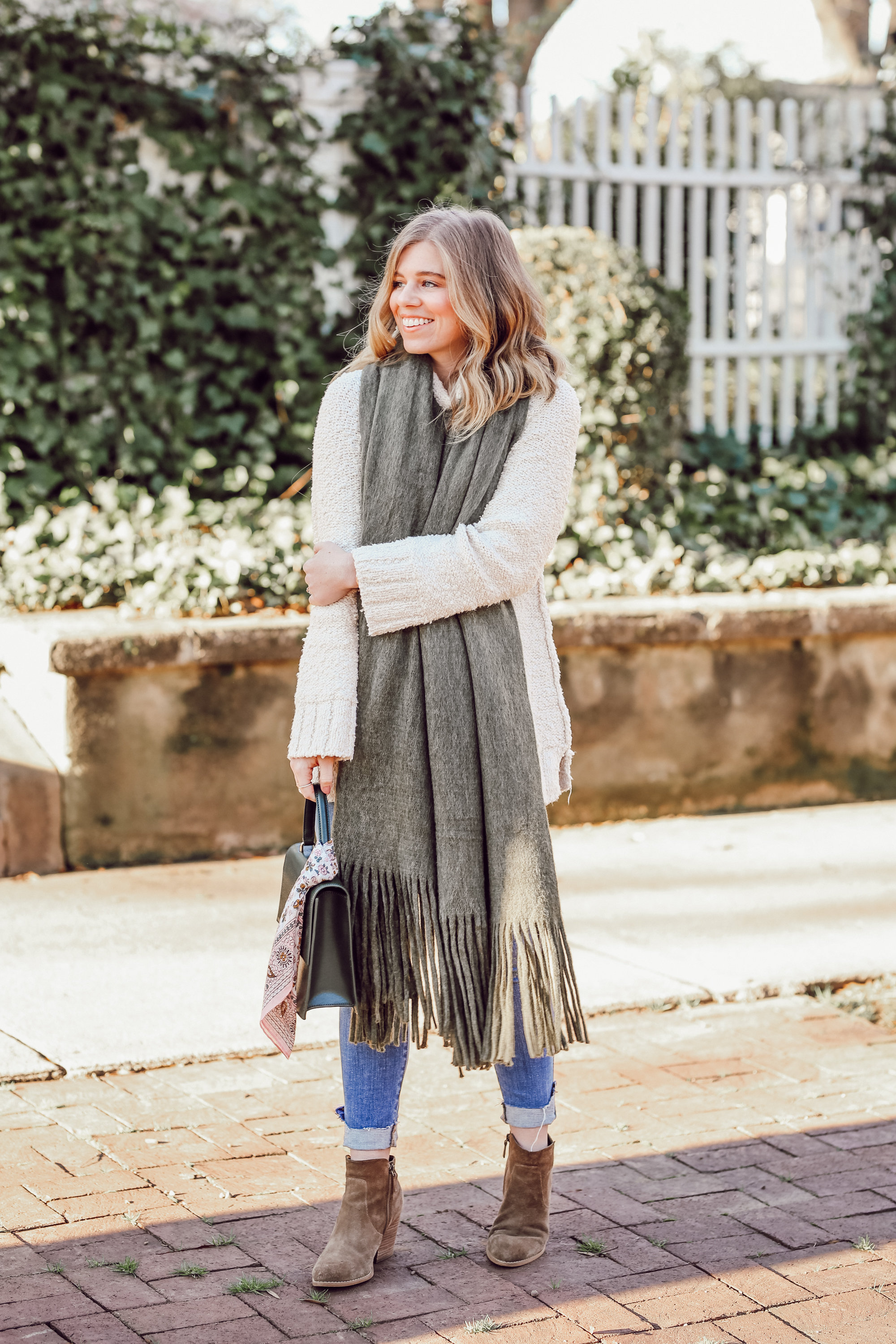 Winter Brewery Hopping Outfit Idea | Casual Everyday Style | Louella Reese