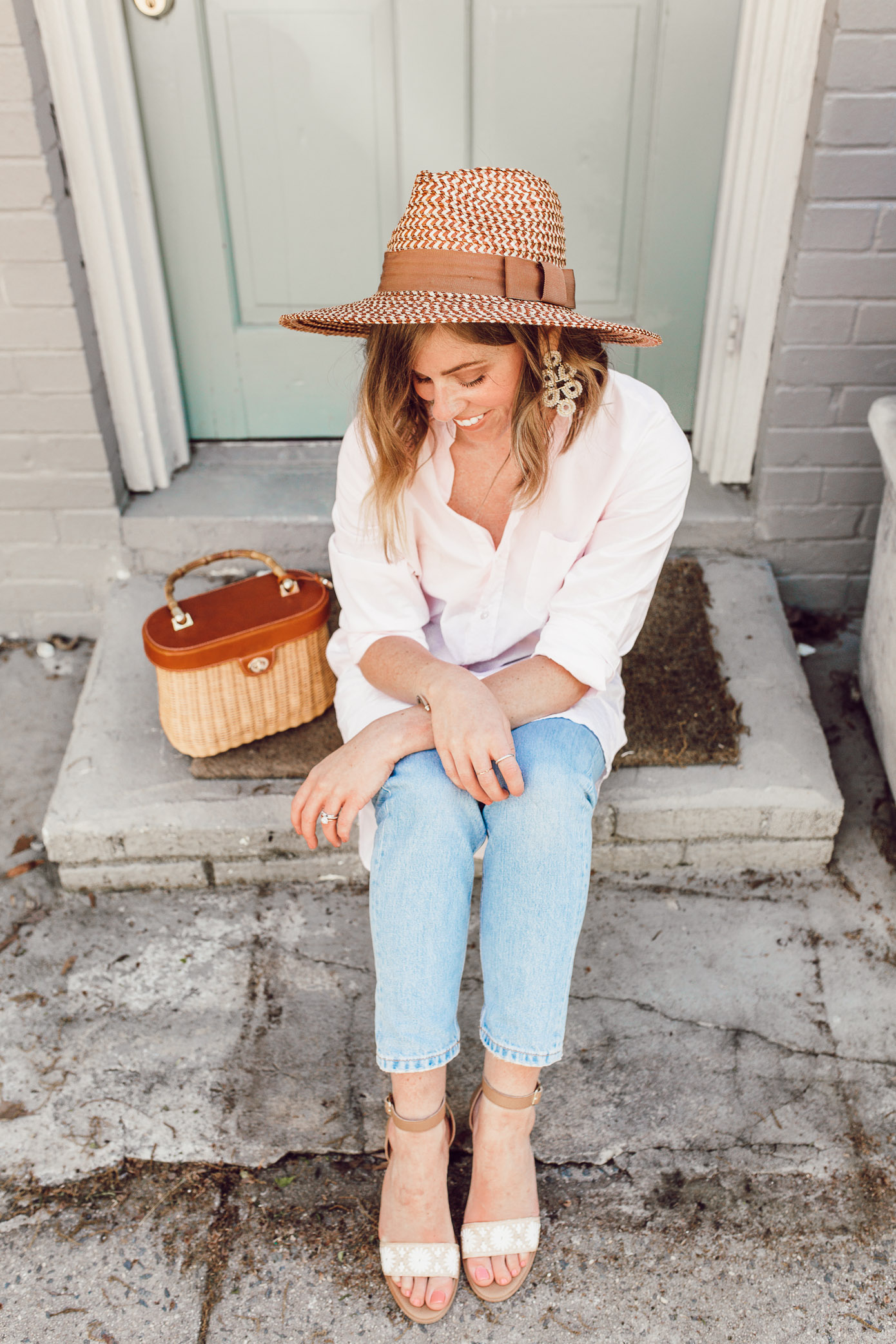 The best straw hat under $50 to shop right now | Casual Spring Outfit Idea | ft. Brixton, Frank & Eileen, Everlane, Jack Rogers, and J.McLaughlin | Louella Reese