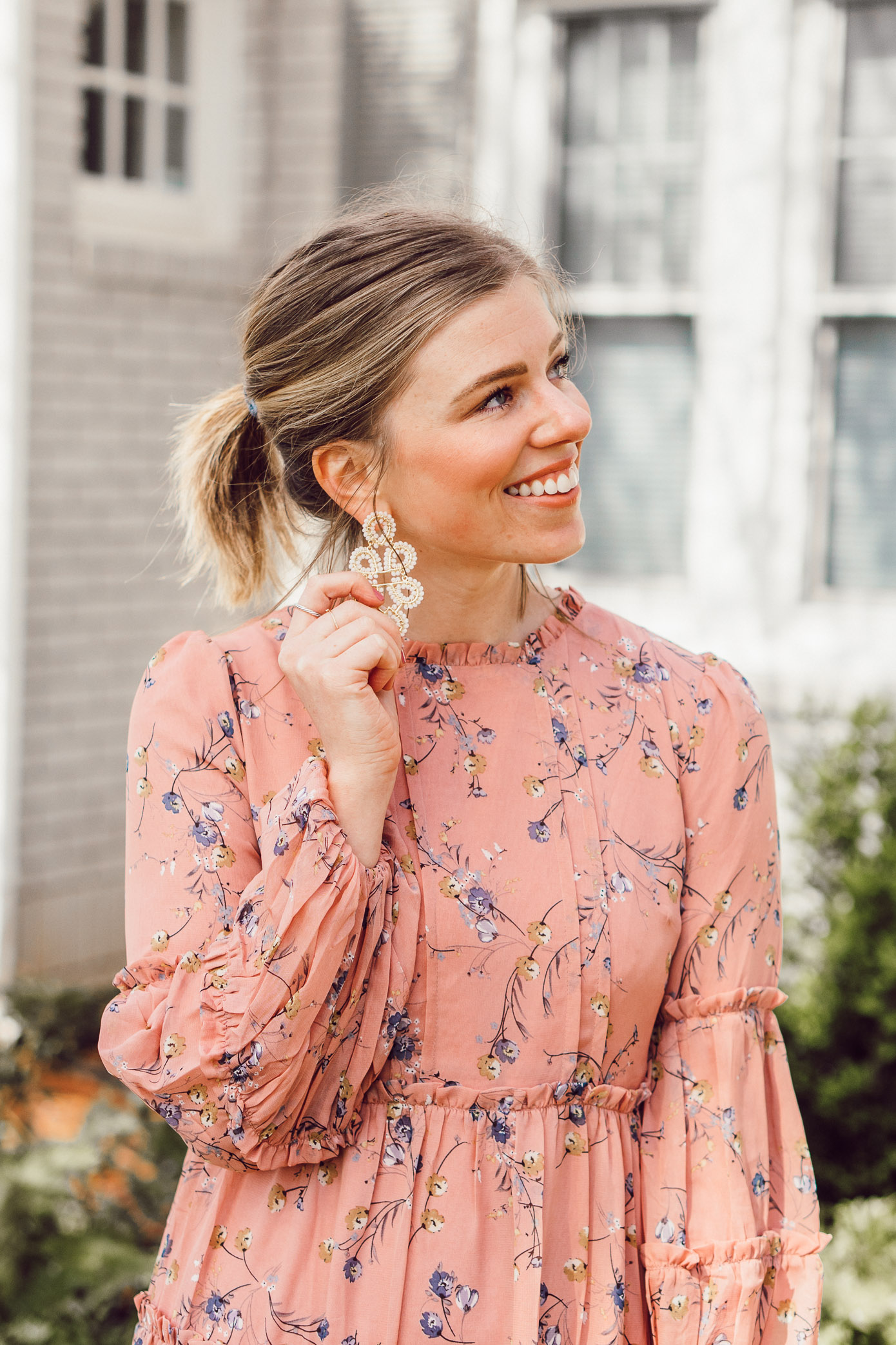 The prettiest white and gold statement earrings to wear this spring and summer + where to shop the seasons best statement earrings | Louella Reese