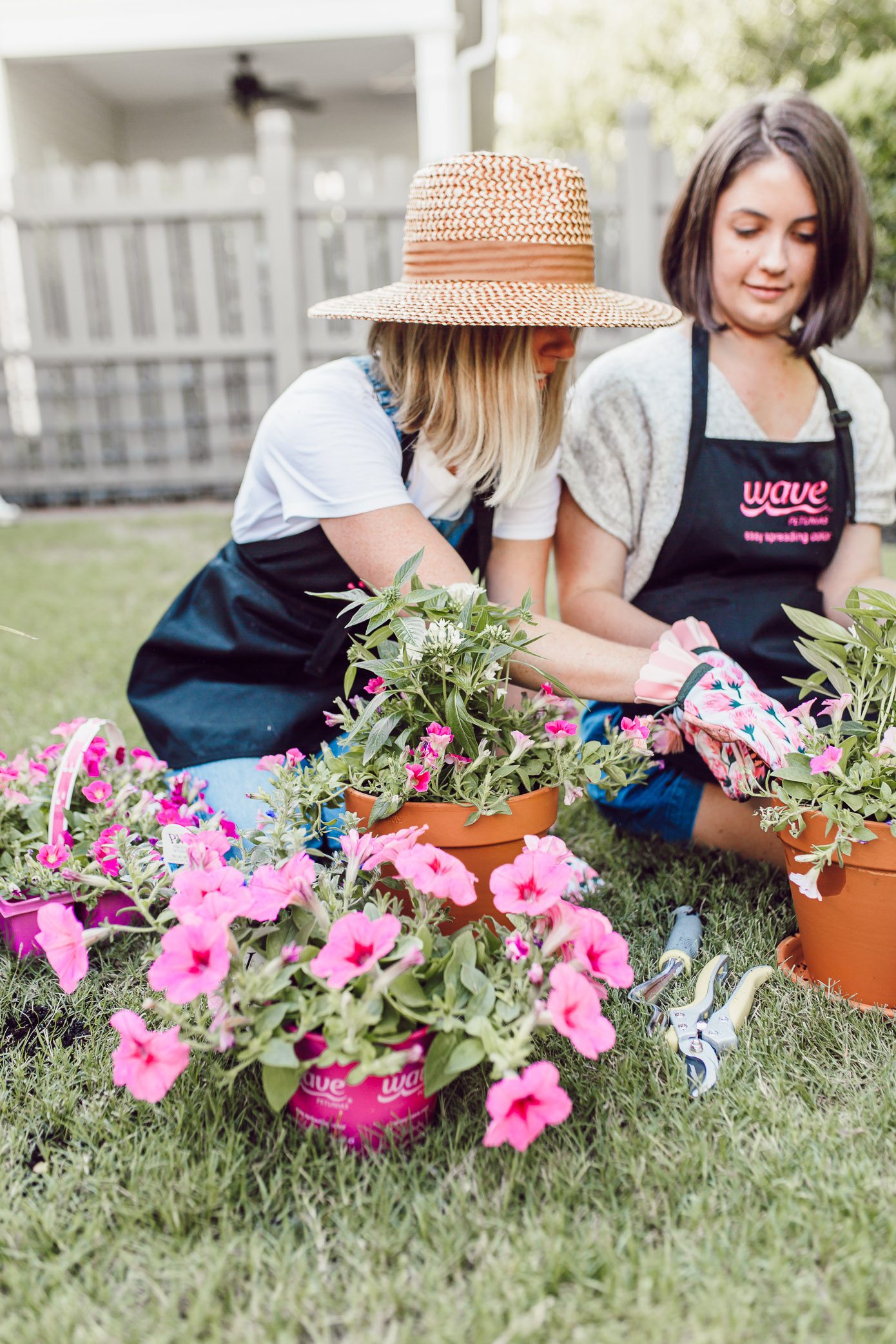 How to Host a Garden Potting Party | Louella Reese