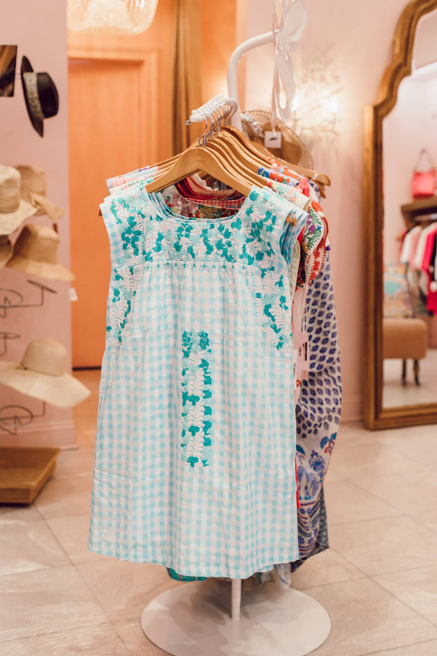 Where to Shop in Amelia Island | Pearl | Louella Reese