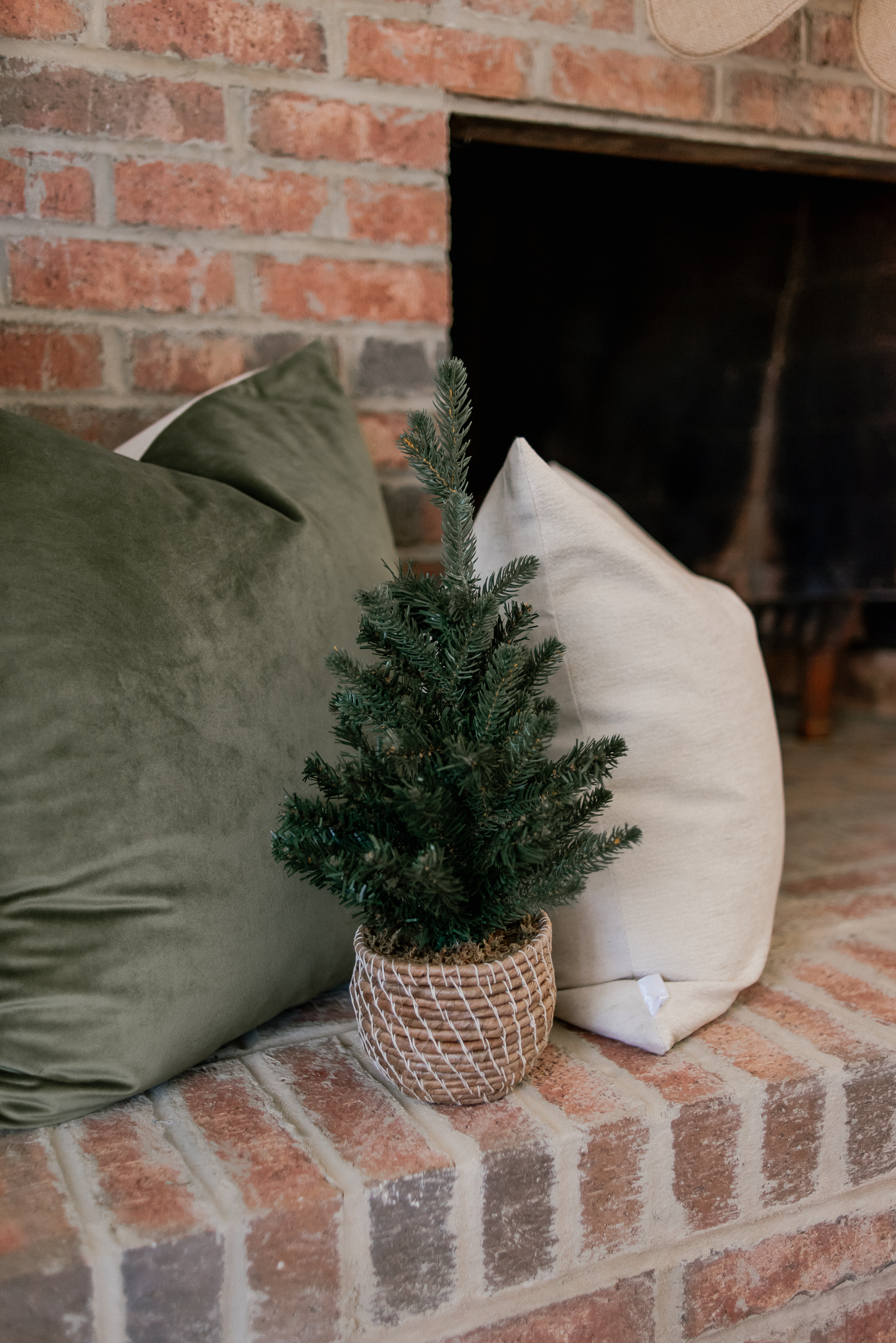 Cozy Christmas Decor | Fireplace Christmas Decor | Louella Reese