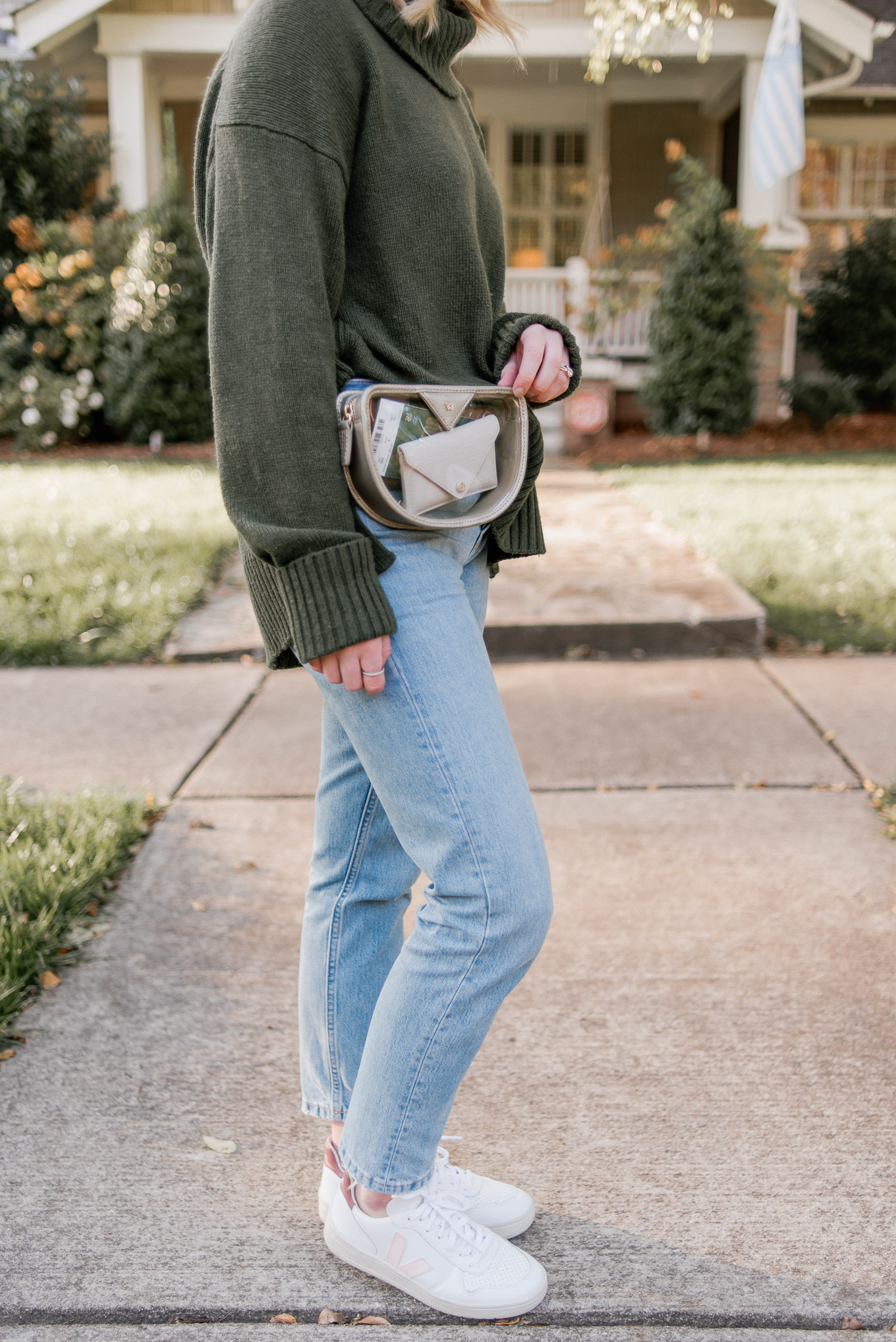 Clear Game Day Belt Bag | Casual Game Day Outfit Idea | Turtleneck Sweater, Demi-Boot Jeans, Veja Sneakers, Lack of Color Wool Hat | Louella Reese