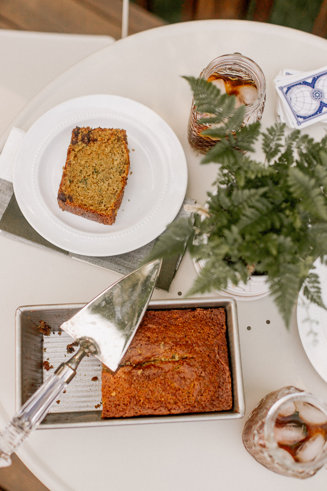The BEST Zucchini Bread Recipe to Try Now | Louella Reese 