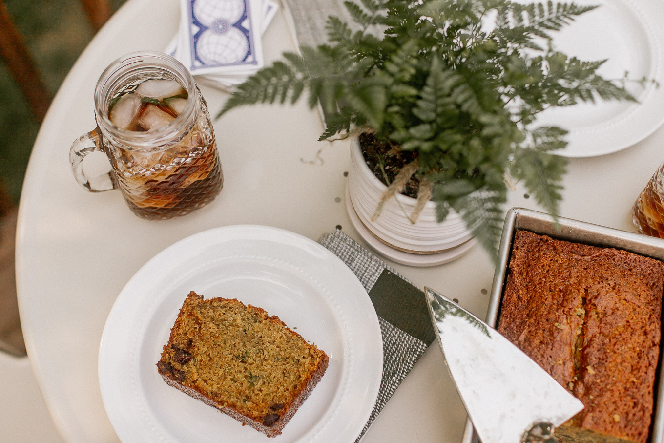 The BEST Zucchini Bread Recipe to Try Now | Louella Reese