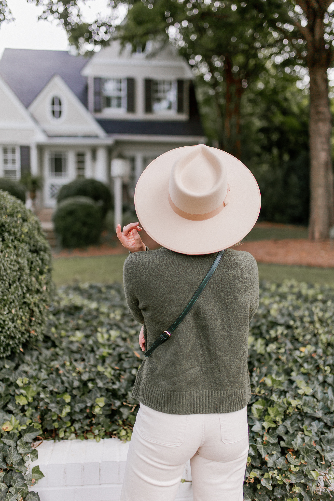 Lack of Color Ivory Rancher Hat | How to Style Hats for Fall | Louella Reese