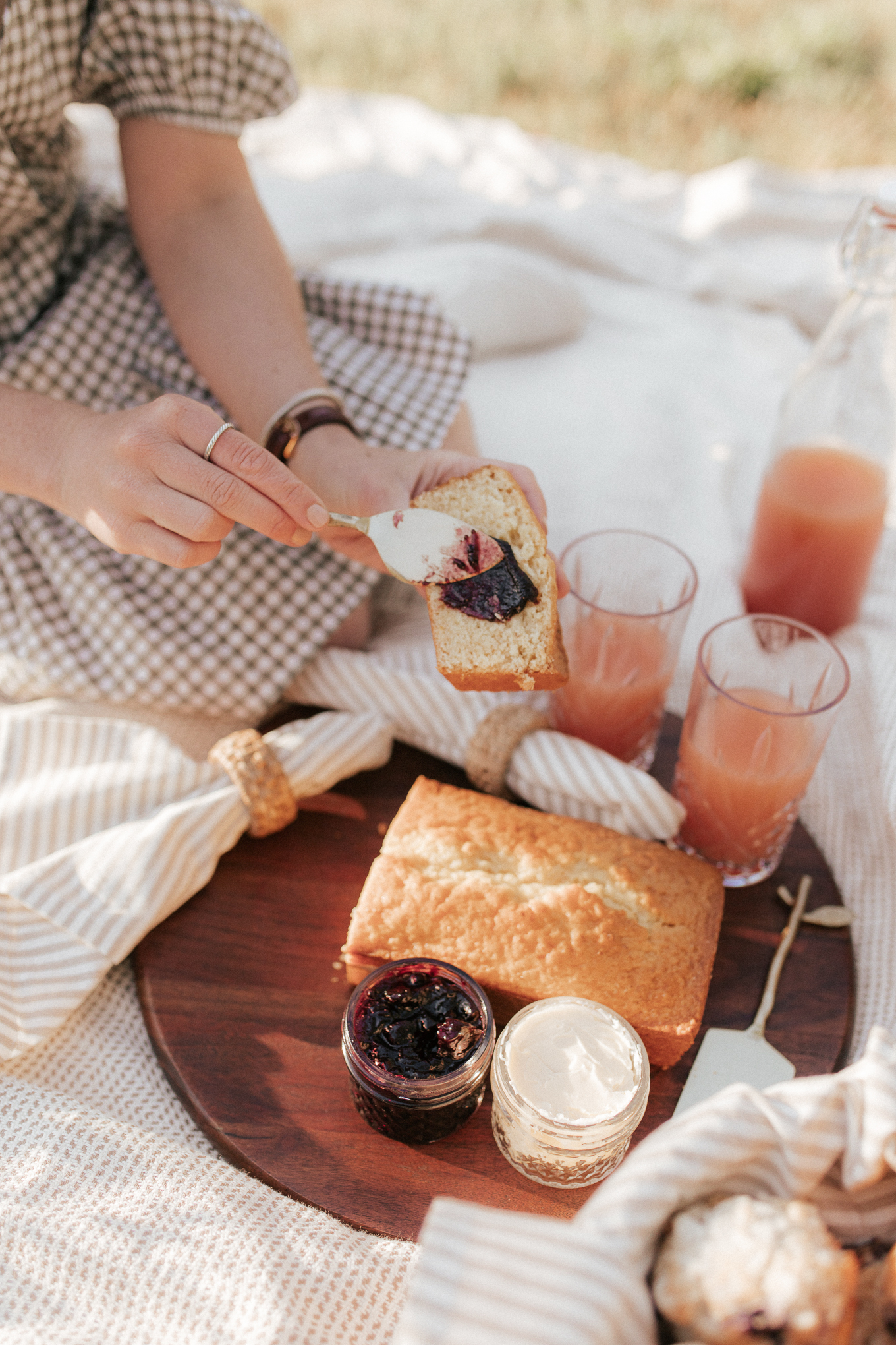 Lemon Pound Cake | Louella Reese